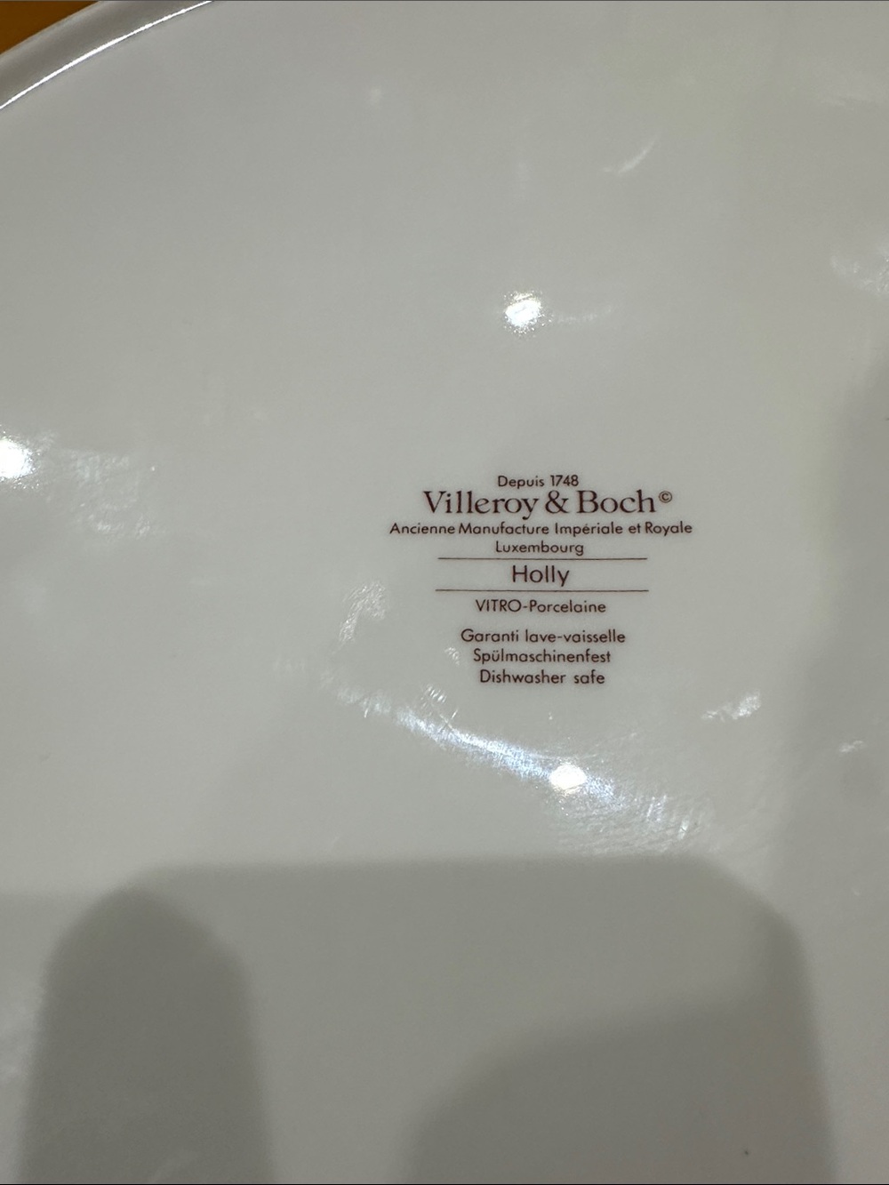 Villeroy & Boch Festive Holly Ceramic Serving Platter - White, Green, Red - Picture 2 of 2